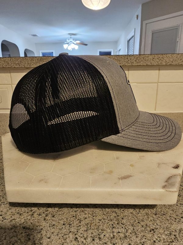 Shield Barbell Hat - Black Emblem - Image 3